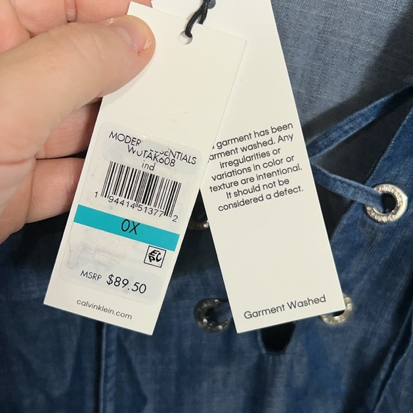 Calvin Klein Roll Sleeve Lace Up Chambray Blouse Size - Picture 8 of 8